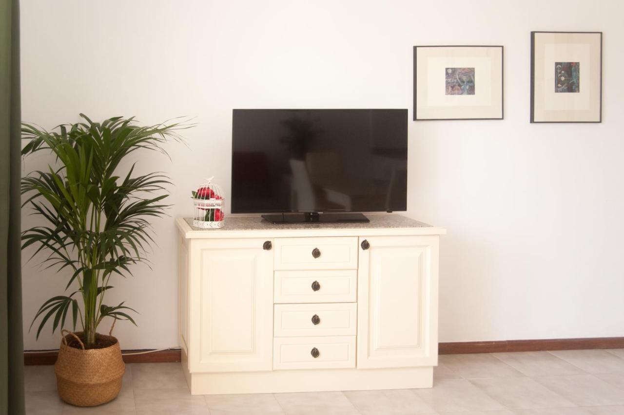 Tías Apartamentos Thaisay מראה חיצוני תמונה